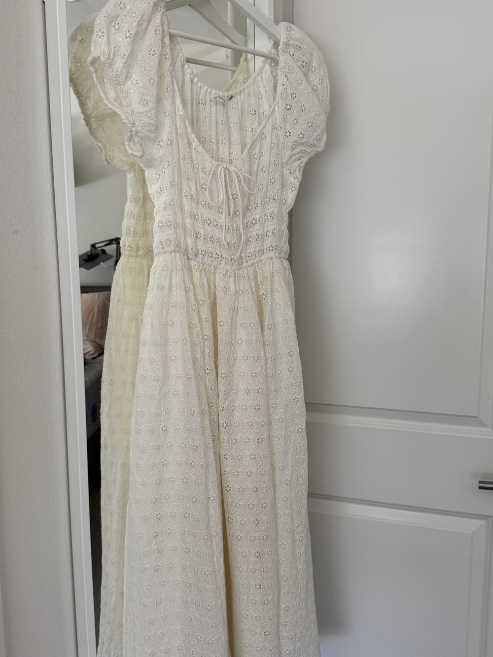 Doen Quinn Dress-Salt Eyelet - Picture 4 of 6